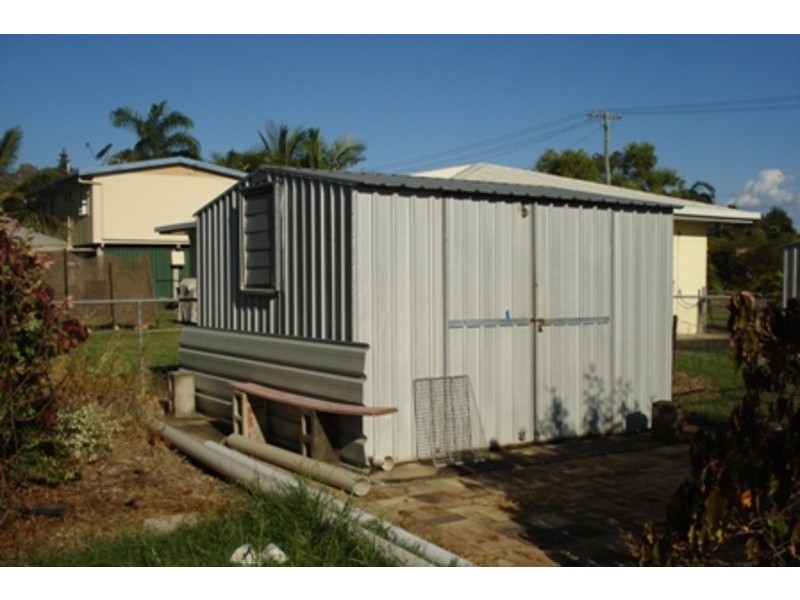 4 Champagne Cres, Kelso QLD 4815