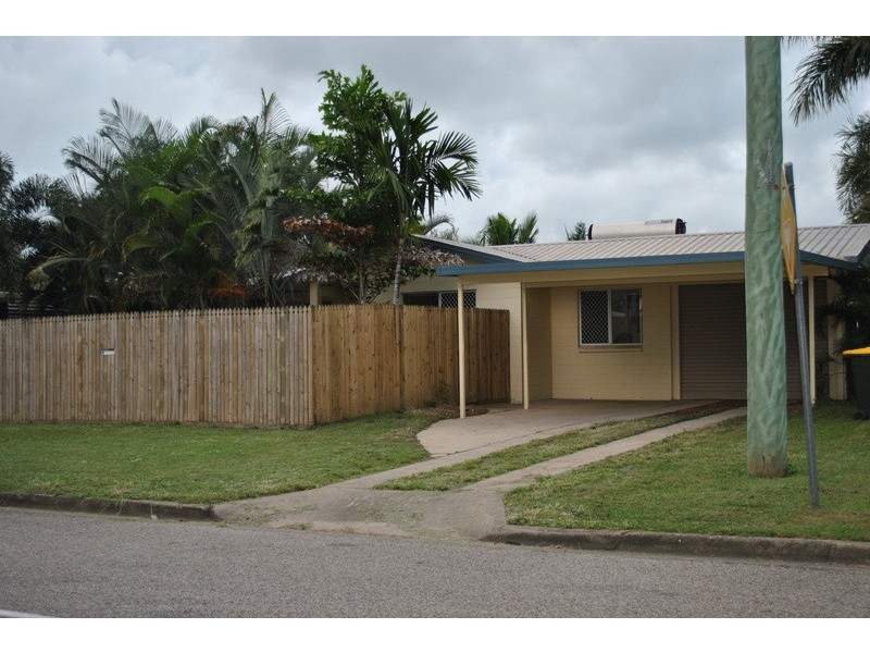 8 Sonia Street, Rasmussen QLD 4815