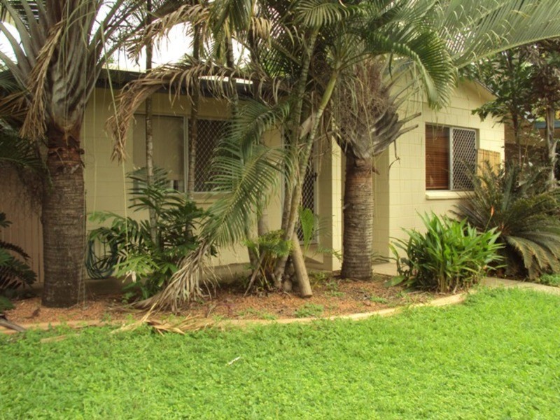8 Sonia Street, Rasmussen QLD 4815