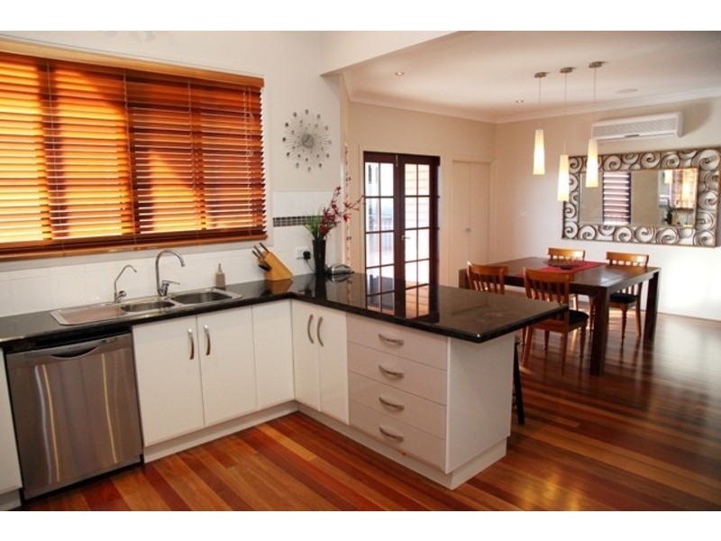 15 Kiandra Place, Mount Louisa QLD 4814