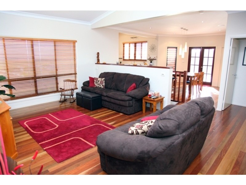 15 Kiandra Place, Mount Louisa QLD 4814