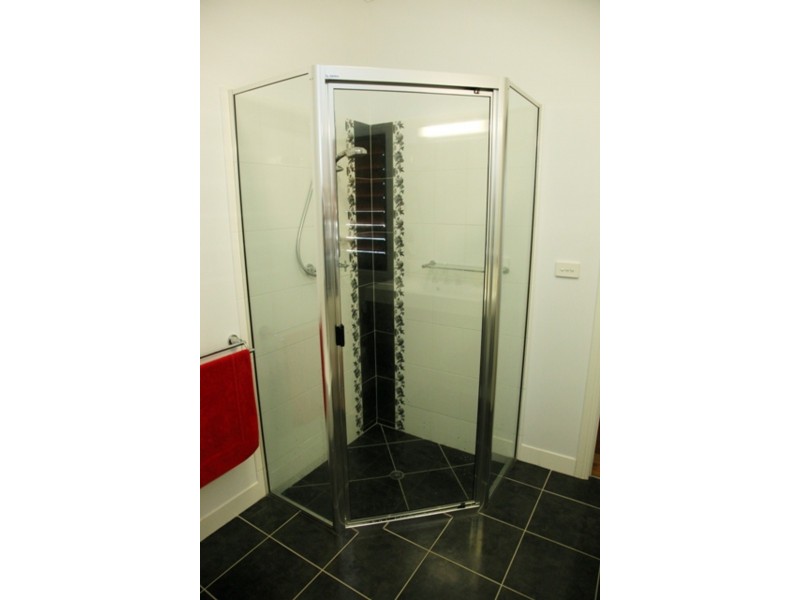 15 Kiandra Place, Mount Louisa QLD 4814