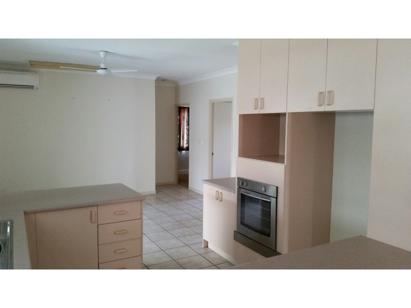 10 Jondaryn Court, Annandale QLD 4814