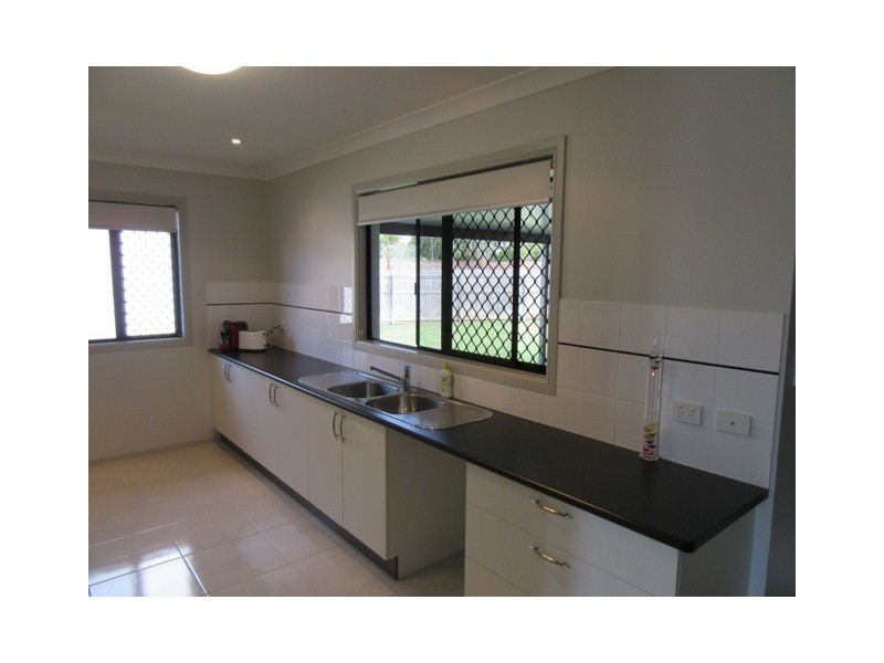 19 Ashmore Crescent, Burdell QLD 4818