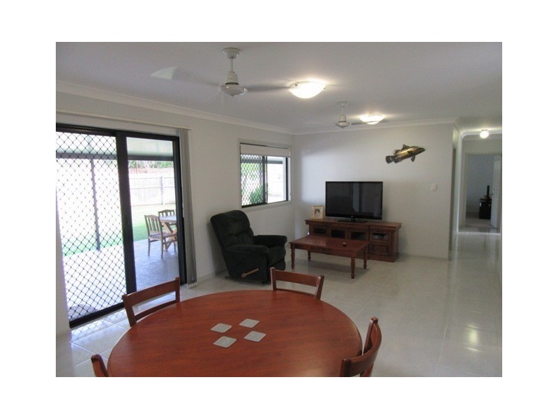 19 Ashmore Crescent, Burdell QLD 4818