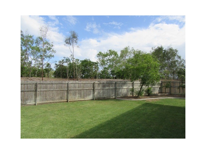 19 Ashmore Crescent, Burdell QLD 4818