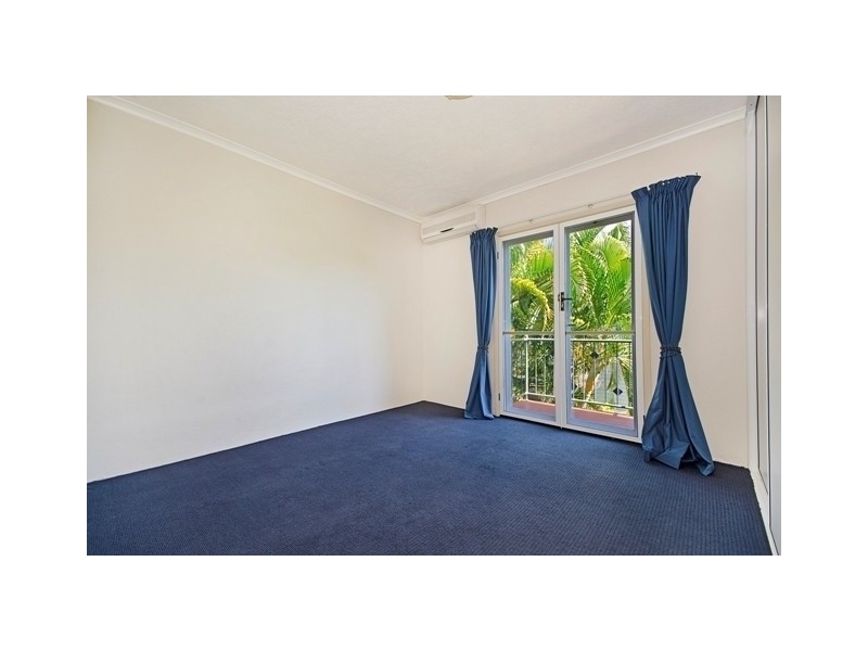 2/42 Philp Street, Hermit Park QLD 4812