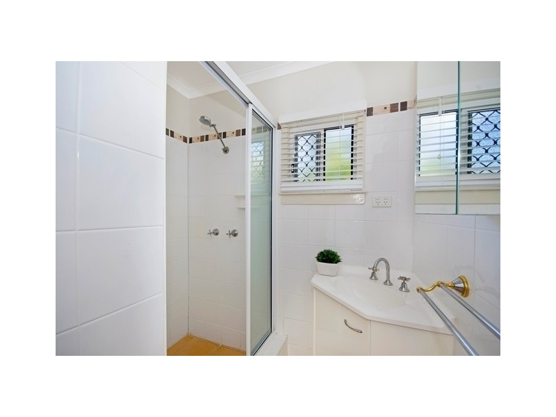 2/42 Philp Street, Hermit Park QLD 4812