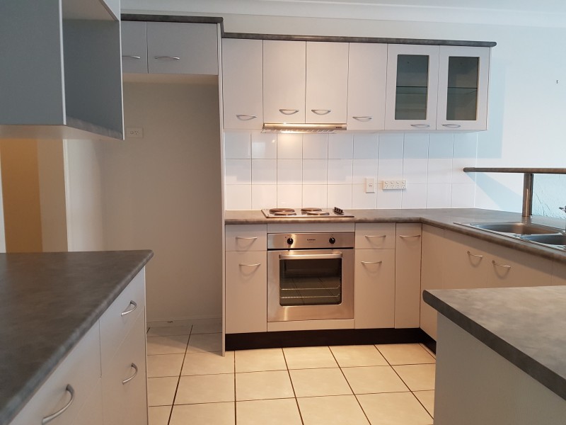 3/12 Hirst Street, Hermit Park QLD 4812