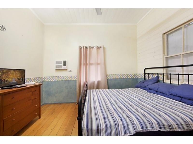7 Musgrave Street, West End QLD 4810
