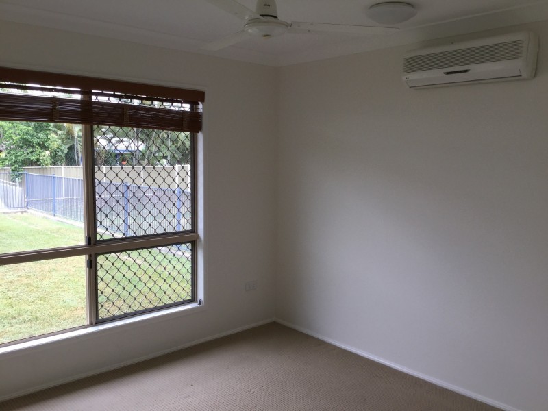 9/10 Renecol Avenue, Rasmussen QLD 4815