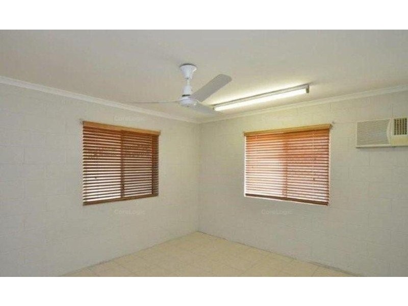 1/4 Barrallier Close, Cranbrook QLD 4814