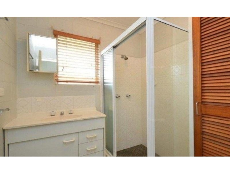 1/4 Barrallier Close, Cranbrook QLD 4814