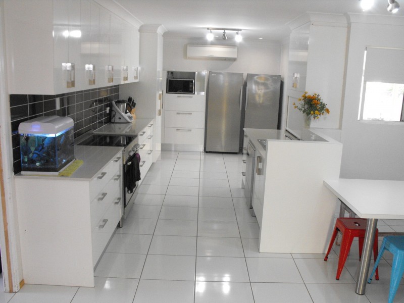 27 Mount Margaret Drive, Rangewood QLD 4817