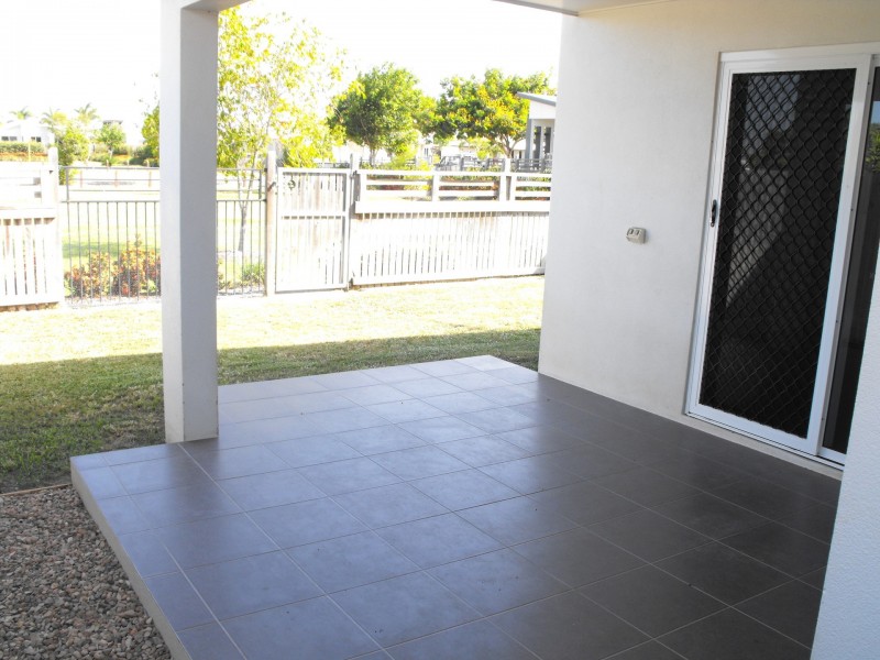 25 Lyrebird Lane, Bohle Plains QLD 4817