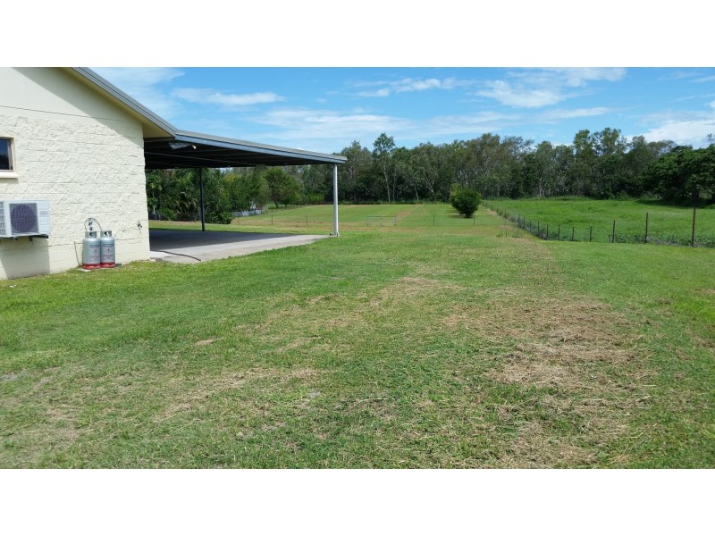 20 Toolakea Beach Road, Toolakea QLD 4818