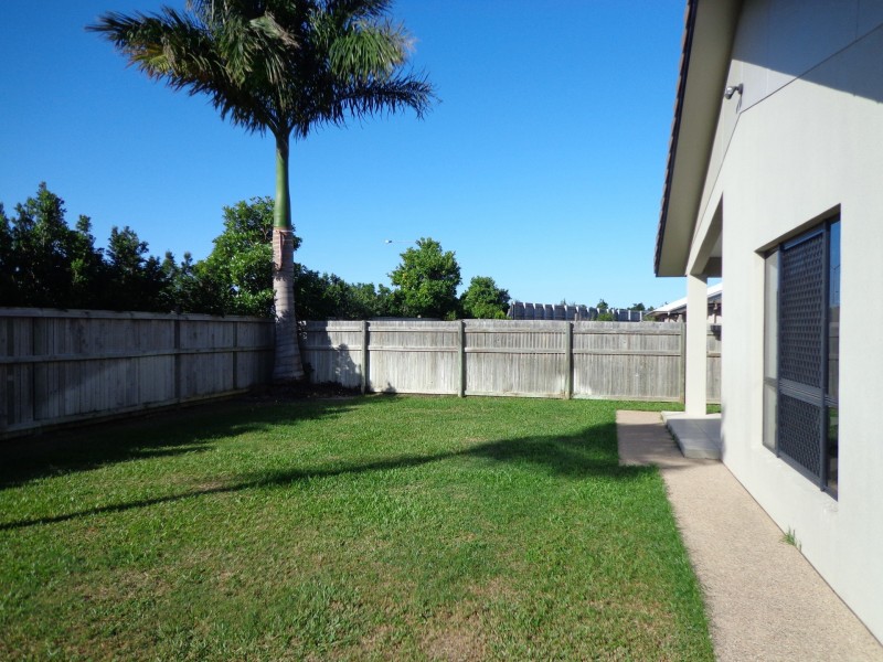 22 Twinview Terrace, Idalia QLD 4811