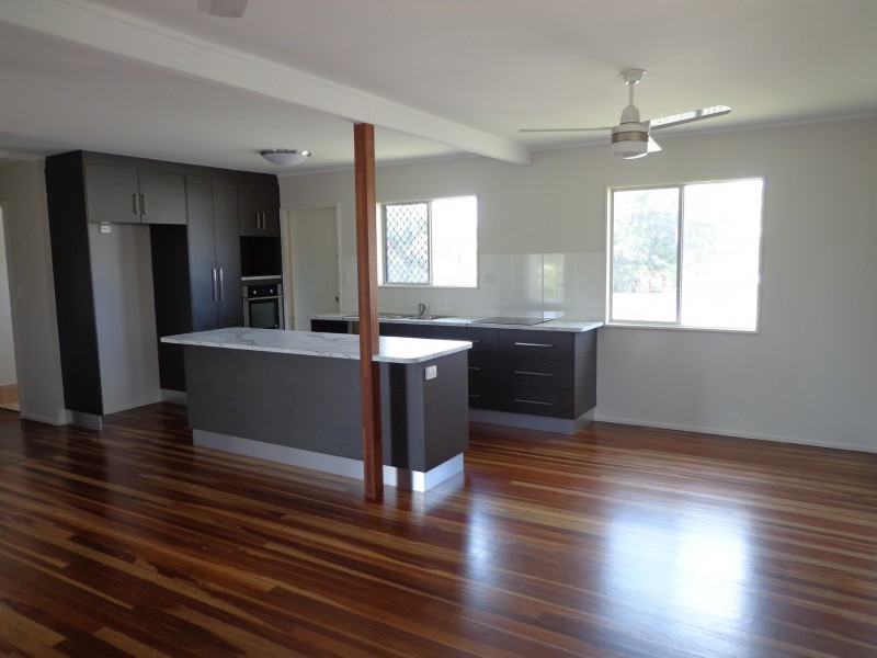 2 Mclauchlan Crescent, Kelso QLD 4815