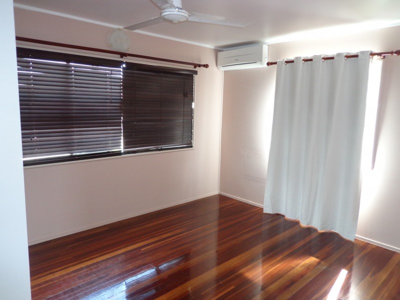 2 Mclauchlan Crescent, Kelso QLD 4815