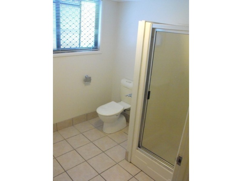 2/42 Kern Brothers Drive, Kirwan QLD 4817