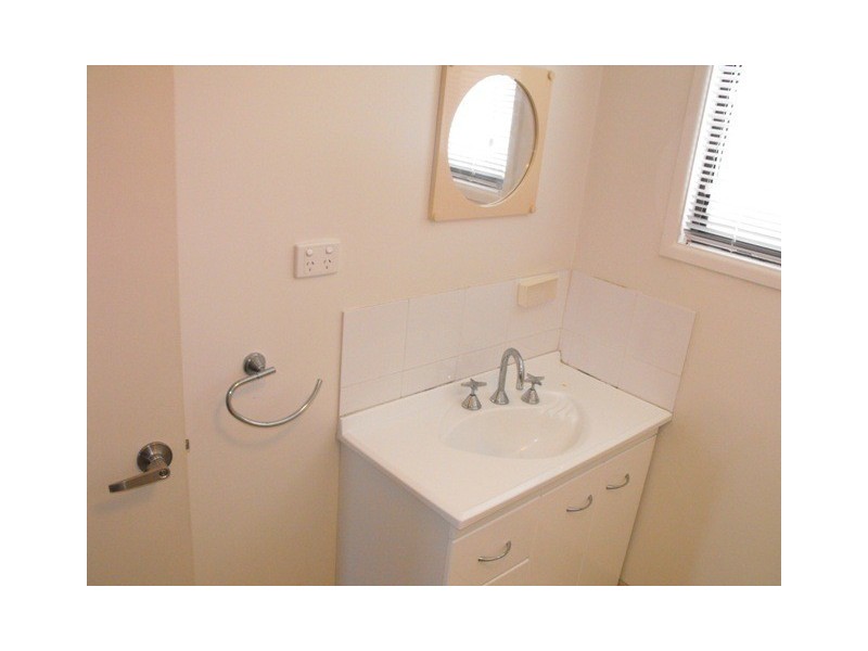 2/42 Kern Brothers Drive, Kirwan QLD 4817