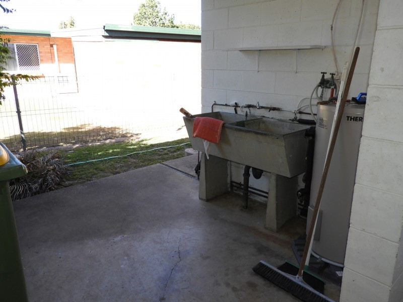 2/47 Lindeman Avenue, Cranbrook QLD 4814