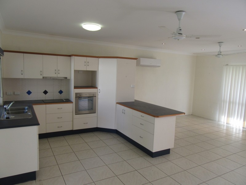 49 Flagstone Avenue, Rangewood QLD 4817