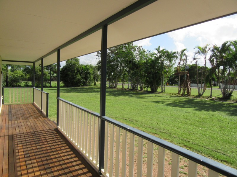 49 Flagstone Avenue, Rangewood QLD 4817