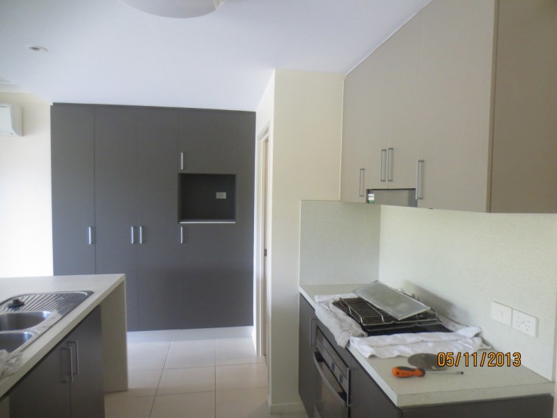 3/11 Crauford Street, West End QLD 4810