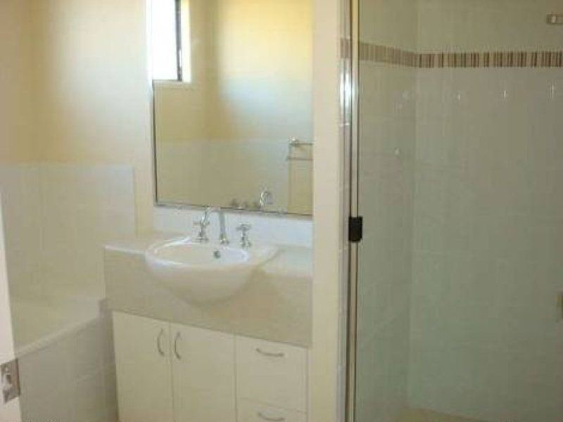 Room 1/4 Turrella Court, Douglas QLD 4814