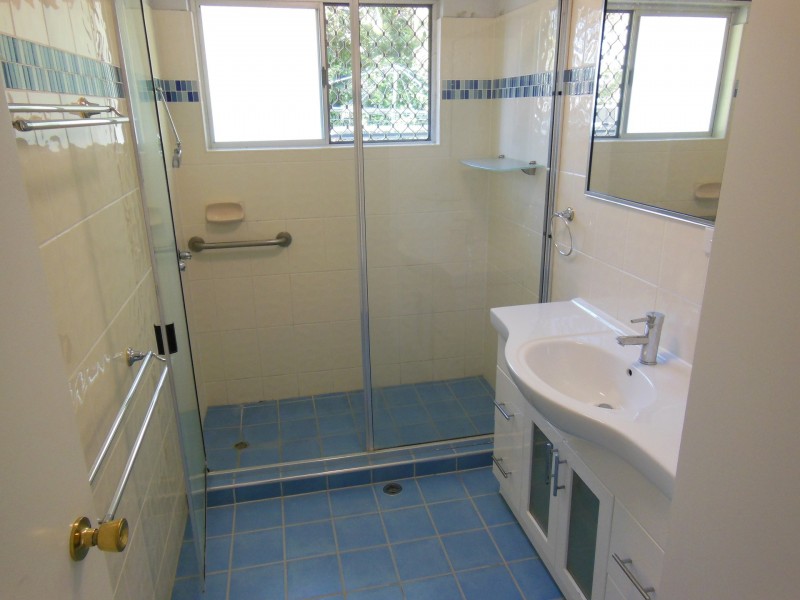 19 Camira Avenue, Cranbrook QLD 4814