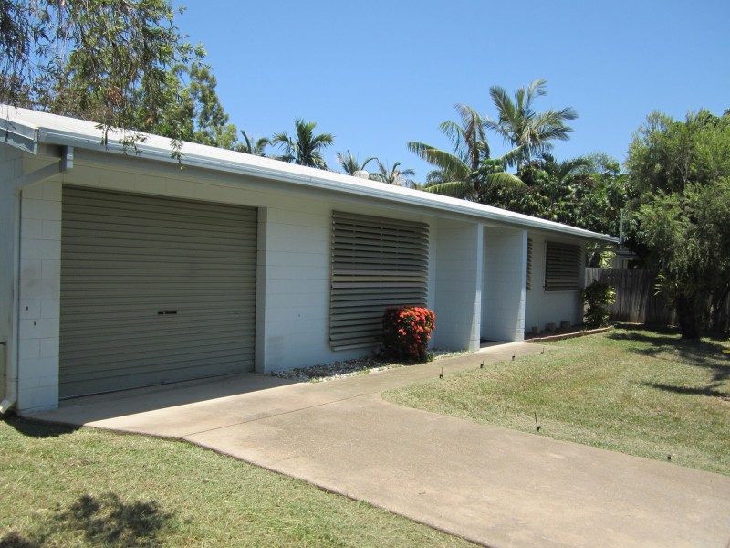 4 Karangi Street, Rasmussen QLD 4815