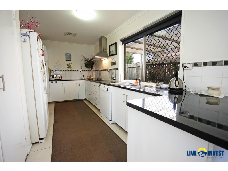 11 Madrid Court, Kirwan QLD 4817