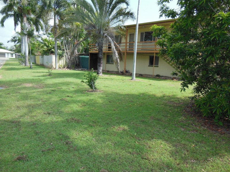 49 Peter Street, Kelso QLD 4815