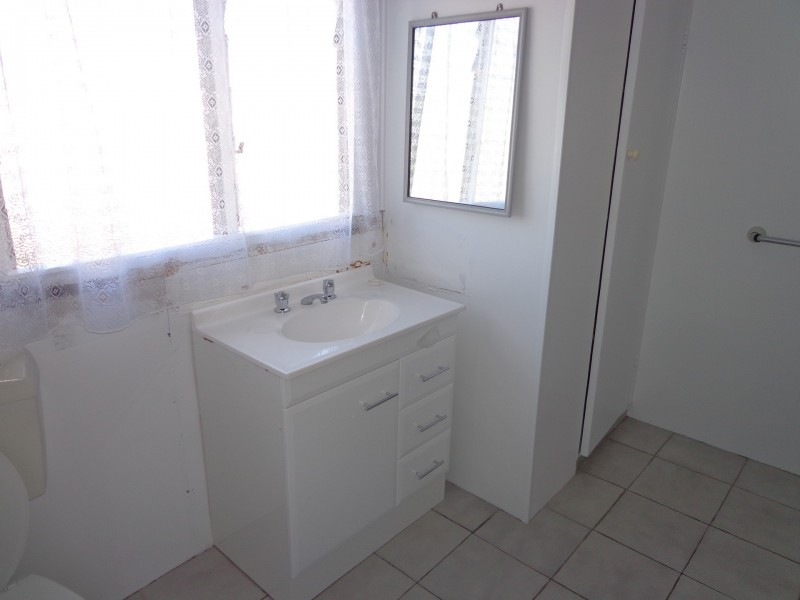 100 Gollogly Lane, Rasmussen QLD 4815