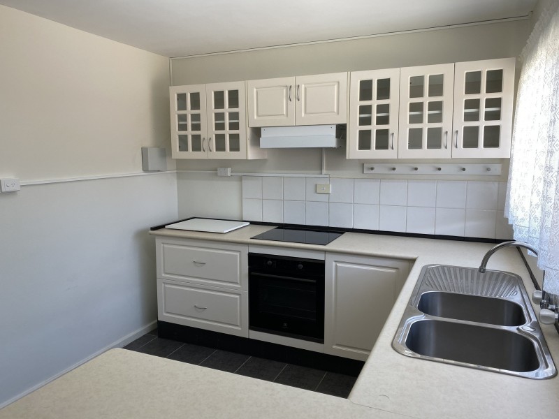 3/18A Carr Street, Hermit Park QLD 4812