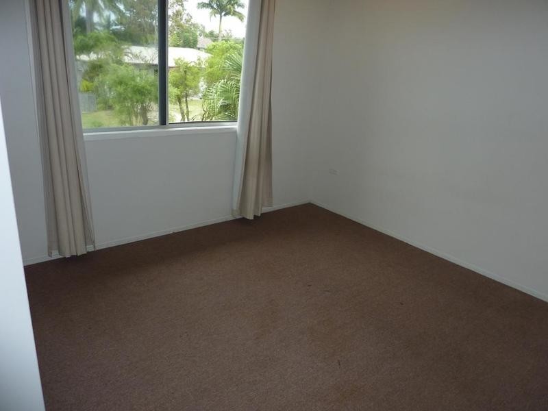 12 Naples Court, Kelso QLD 4815