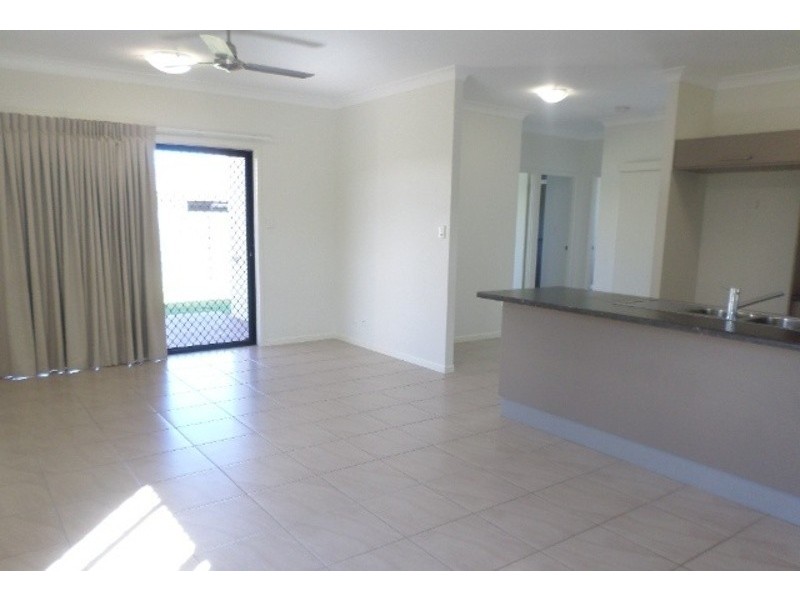 5 Nikao Street, Burdell QLD 4818