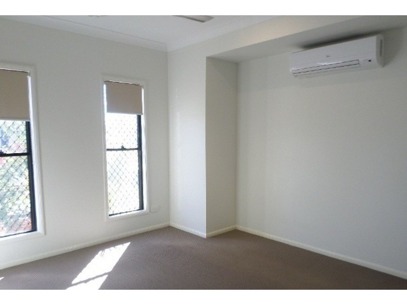 5 Nikao Street, Burdell QLD 4818