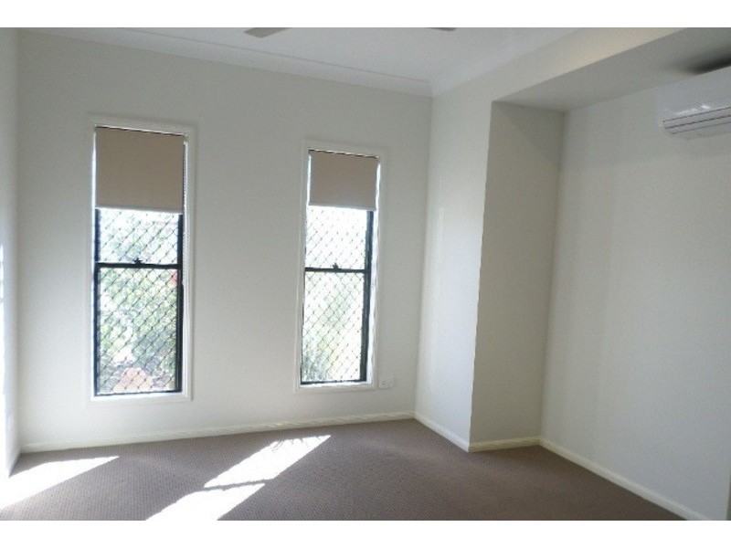 5 Nikao Street, Burdell QLD 4818