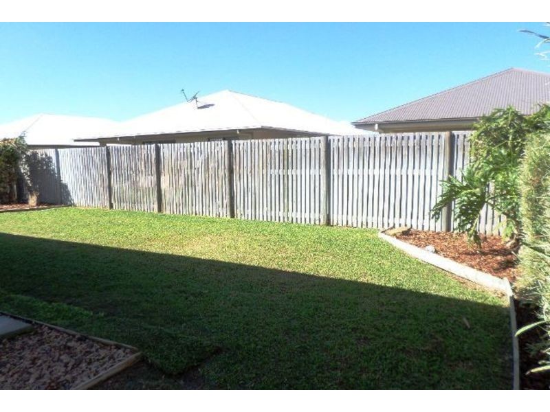 5 Nikao Street, Burdell QLD 4818