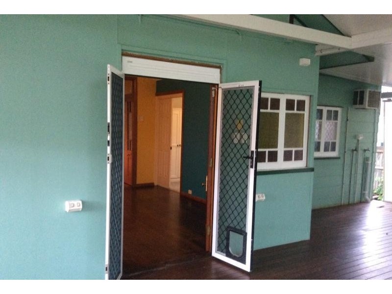 22 Ethel Street, Hyde Park QLD 4812