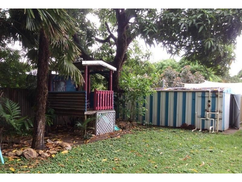 22 Ethel Street, Hyde Park QLD 4812