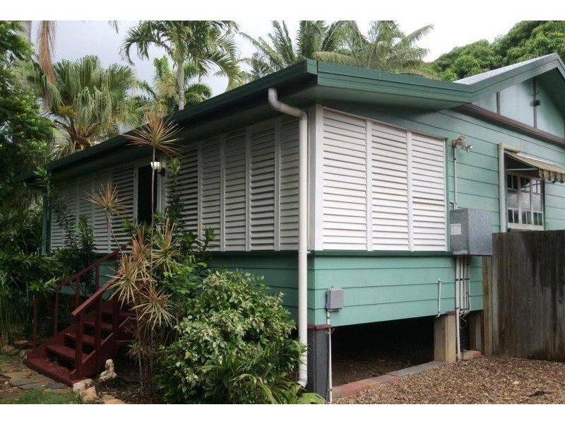 22 Ethel Street, Hyde Park QLD 4812