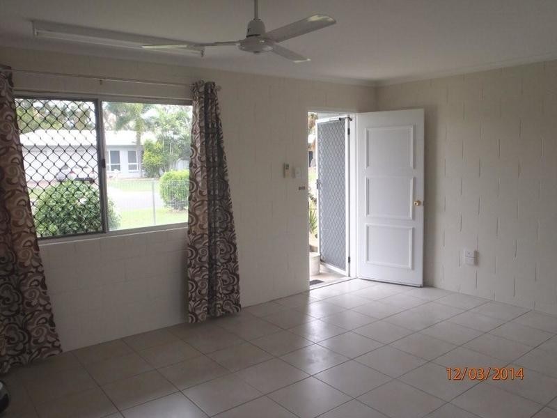 3B Violet Street, Rasmussen QLD 4815