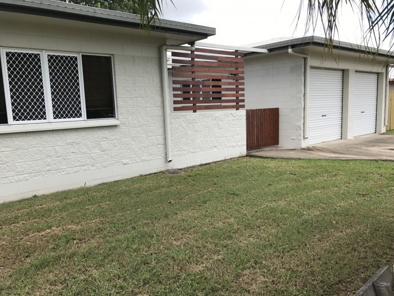 96 Kern Brothers Drive, Kirwan QLD 4817