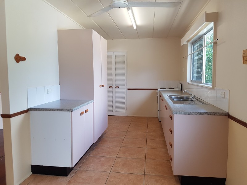 4 Rhodes Street, Heatley QLD 4814