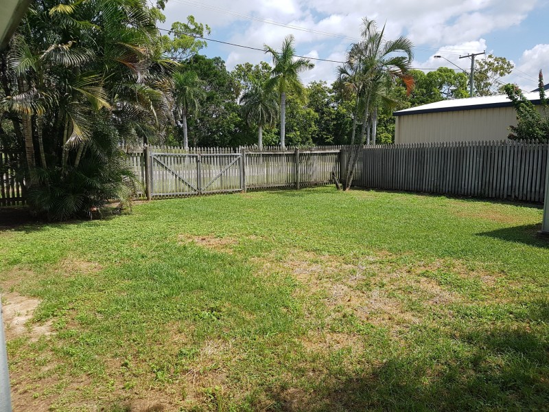 1 Bellbird Street, Condon QLD 4815