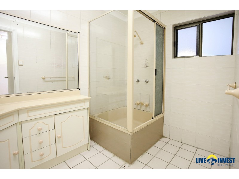 23 Oldenburg Place, Kelso QLD 4815