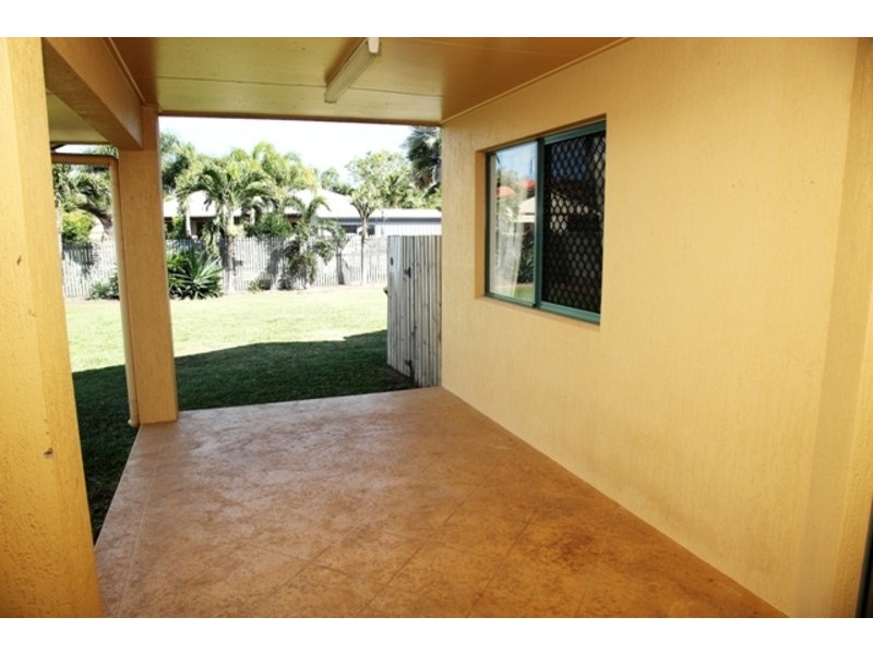 47  Waterview Drive, Bushland Beach QLD 4818